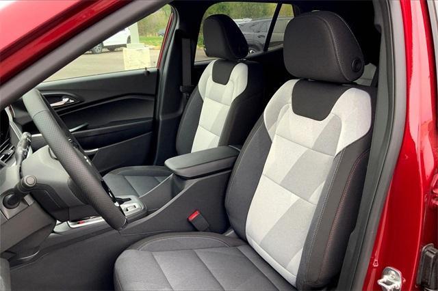 new 2025 Chevrolet Trax car, priced at $22,835