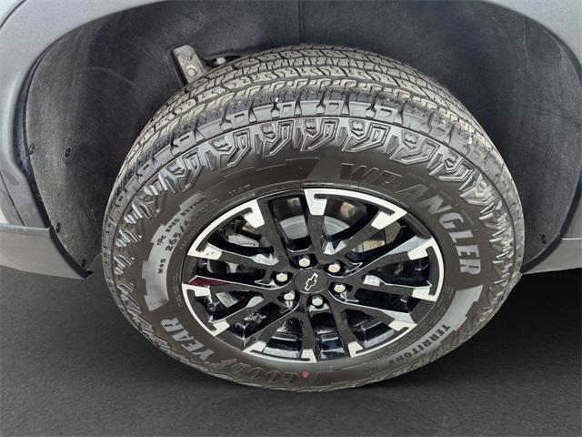 used 2024 Chevrolet Traverse car, priced at $46,500