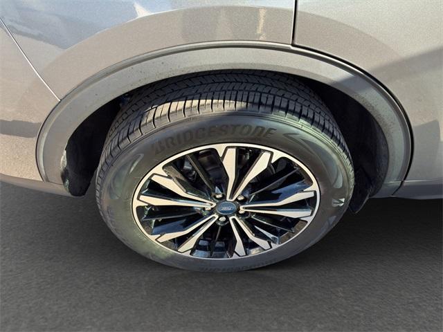 used 2022 Ford Escape car, priced at $24,700