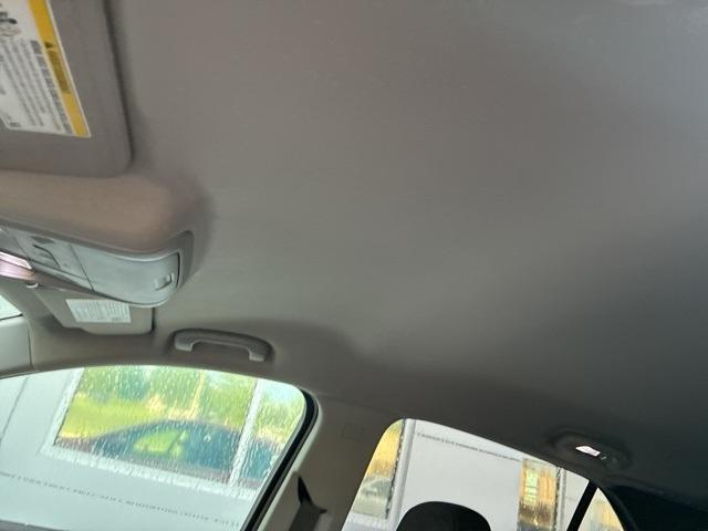 used 2021 Chevrolet Equinox car, priced at $19,900