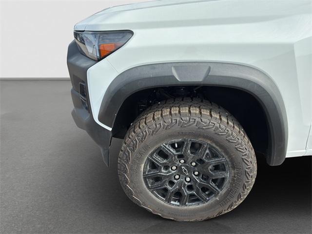 new 2026 Chevrolet Colorado car, priced at $40,190