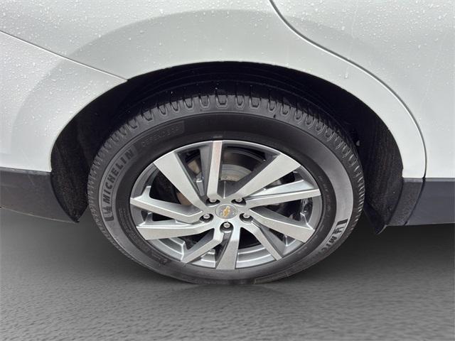 used 2022 Chevrolet Equinox car, priced at $21,500
