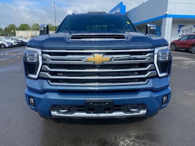 new 2025 Chevrolet Silverado 2500 car, priced at $79,940