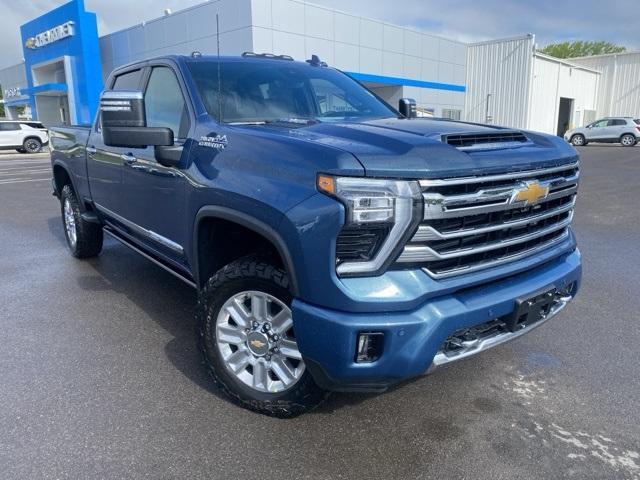 new 2025 Chevrolet Silverado 2500 car, priced at $79,940