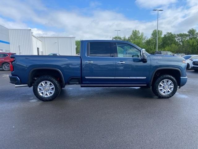 new 2025 Chevrolet Silverado 2500 car, priced at $79,940