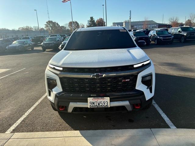 used 2024 Chevrolet Traverse car, priced at $41,372