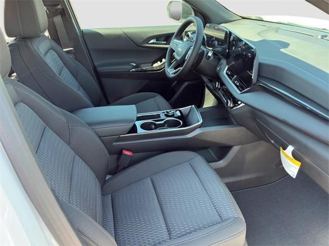 new 2026 Chevrolet Equinox car, priced at $27,640