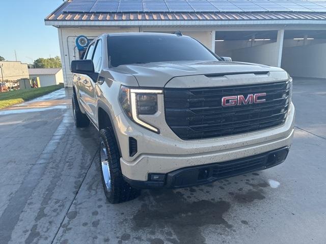 used 2022 GMC Sierra 1500 car, priced at $42,000
