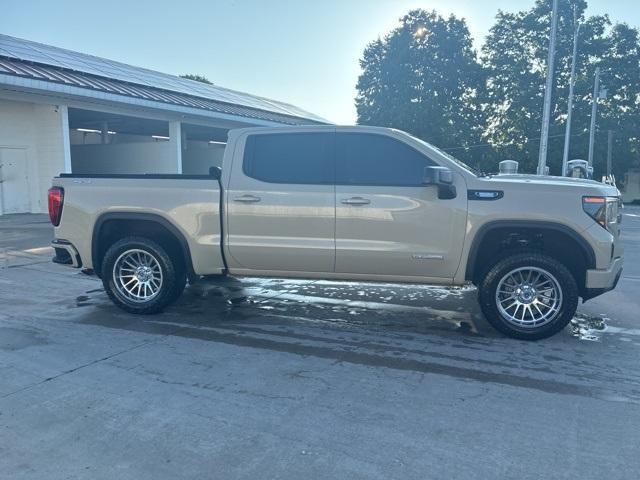 used 2022 GMC Sierra 1500 car, priced at $42,000