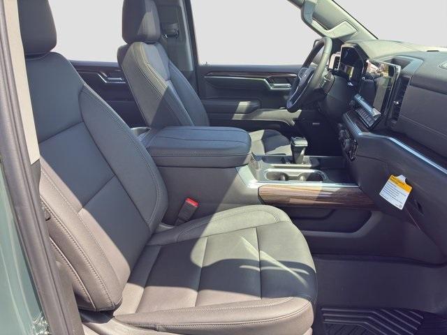 new 2025 Chevrolet Silverado 1500 car, priced at $60,305