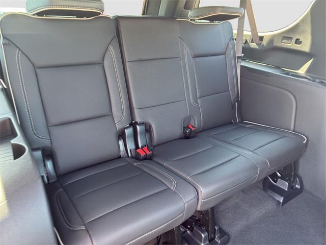 new 2025 Chevrolet Suburban car, priced at $79,185
