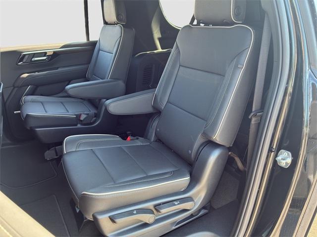 new 2025 Chevrolet Suburban car, priced at $79,185