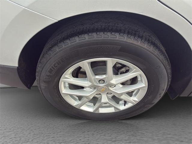used 2022 Chevrolet Equinox car, priced at $20,000
