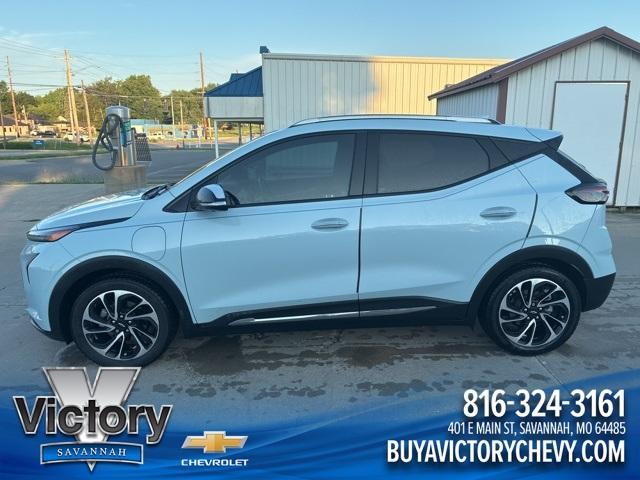 used 2022 Chevrolet Bolt EUV car, priced at $15,000