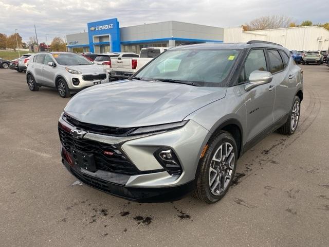 new 2025 Chevrolet Blazer car, priced at $49,640