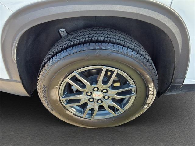 used 2025 GMC Acadia car, priced at $34,200