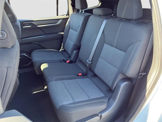 used 2025 GMC Acadia car, priced at $34,200