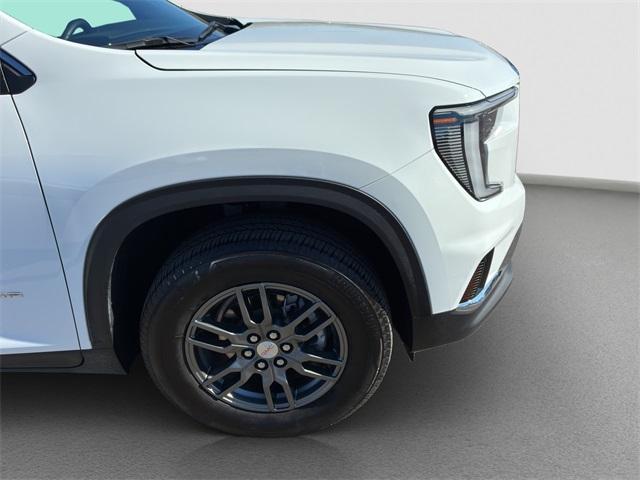 used 2025 GMC Acadia car, priced at $34,200