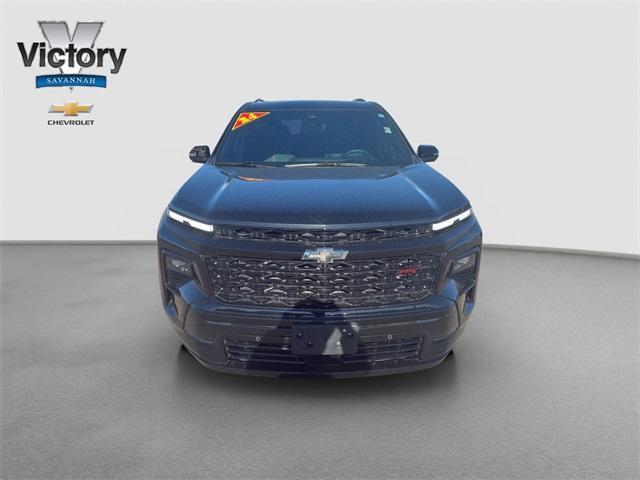 used 2024 Chevrolet Traverse car, priced at $41,900