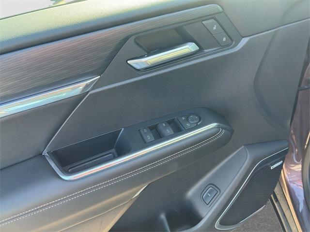 used 2025 GMC Acadia car, priced at $33,000