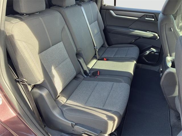 used 2025 GMC Acadia car, priced at $33,000