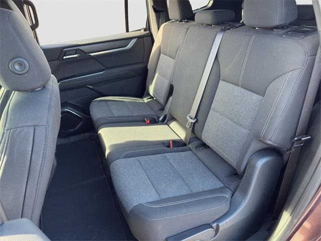 used 2025 GMC Acadia car, priced at $33,000