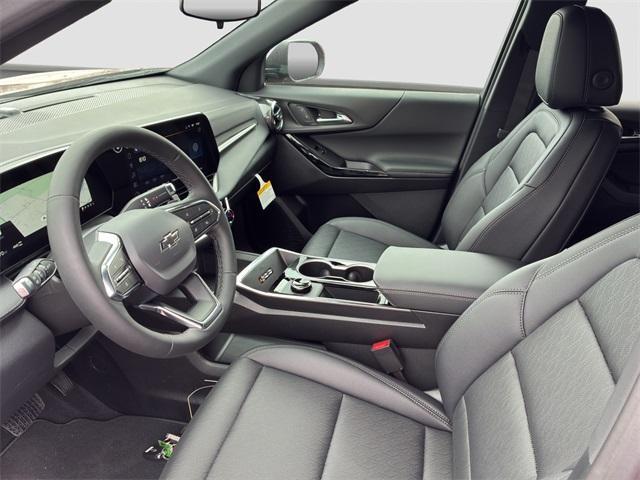 new 2026 Chevrolet Equinox car, priced at $34,000