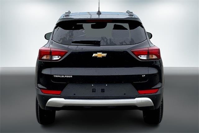 new 2025 Chevrolet TrailBlazer car, priced at $23,585