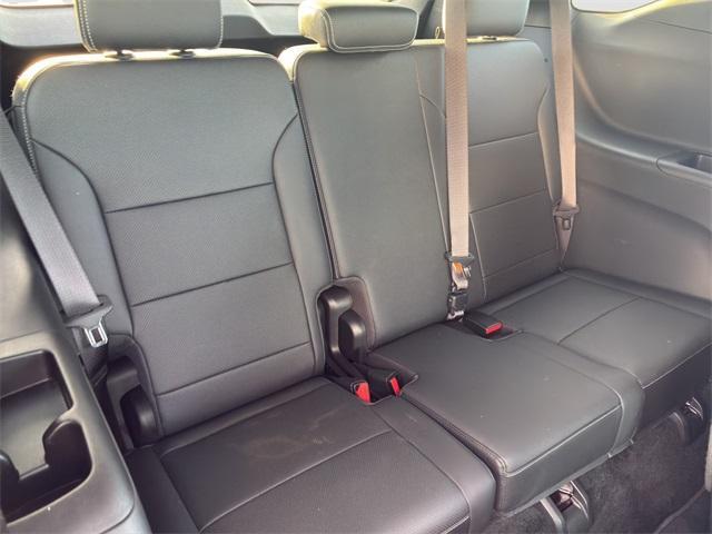 used 2024 Chevrolet Traverse car, priced at $36,800