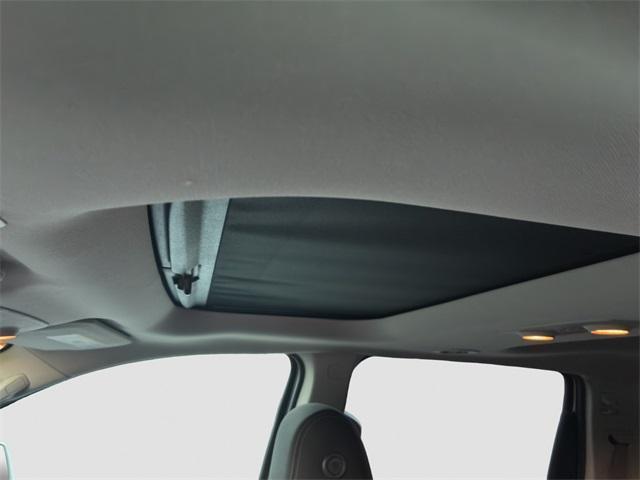 used 2015 Chevrolet Traverse car, priced at $7,000