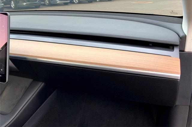used 2021 Tesla Model 3 car, priced at $17,500