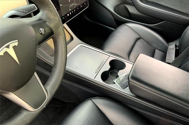 used 2021 Tesla Model 3 car, priced at $17,500