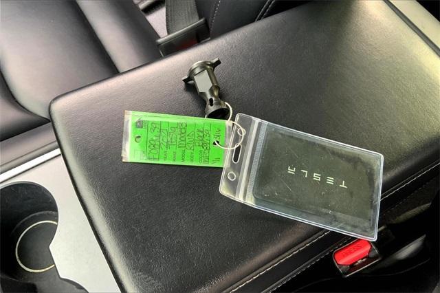 used 2021 Tesla Model 3 car, priced at $17,500