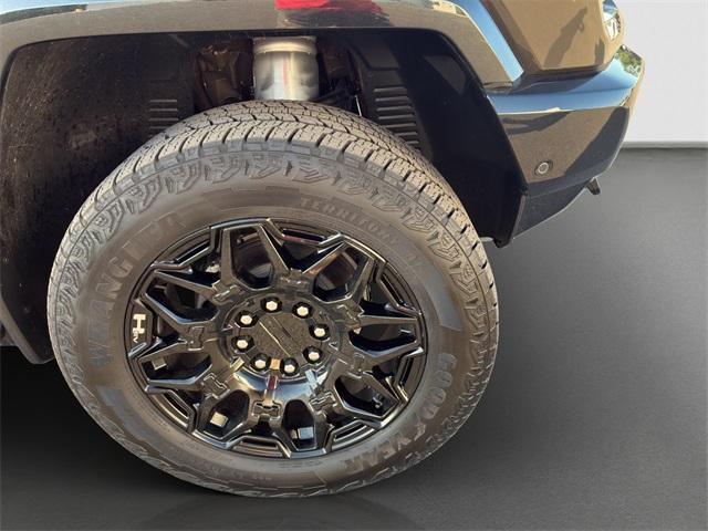 used 2024 GMC HUMMER EV SUV car, priced at $64,000