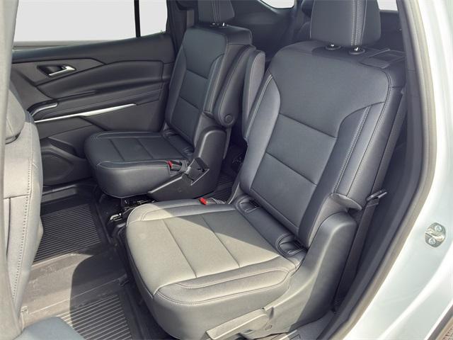 new 2026 Chevrolet Traverse car, priced at $51,590