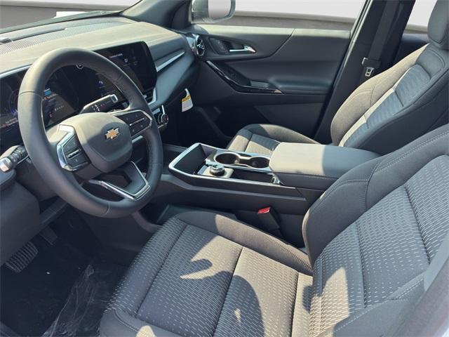 new 2026 Chevrolet Equinox car, priced at $28,640
