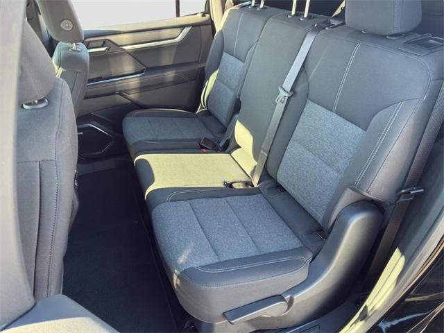 used 2025 GMC Acadia car, priced at $33,900