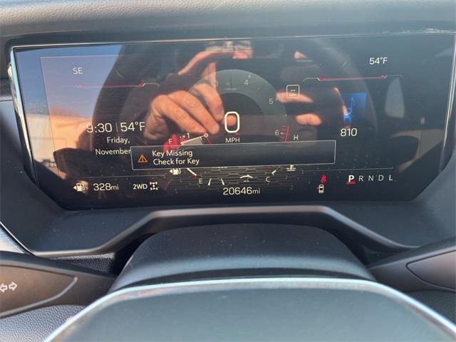 used 2025 GMC Acadia car, priced at $33,900