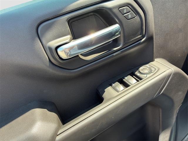 new 2025 Chevrolet Silverado 1500 car, priced at $47,585