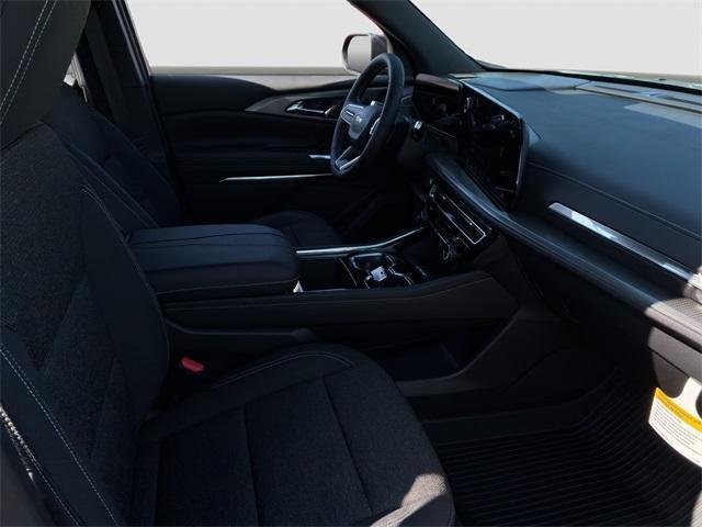 new 2025 Chevrolet Traverse car, priced at $41,560