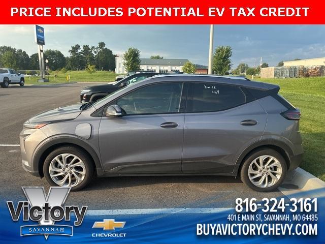 used 2023 Chevrolet Bolt EUV car, priced at $16,500