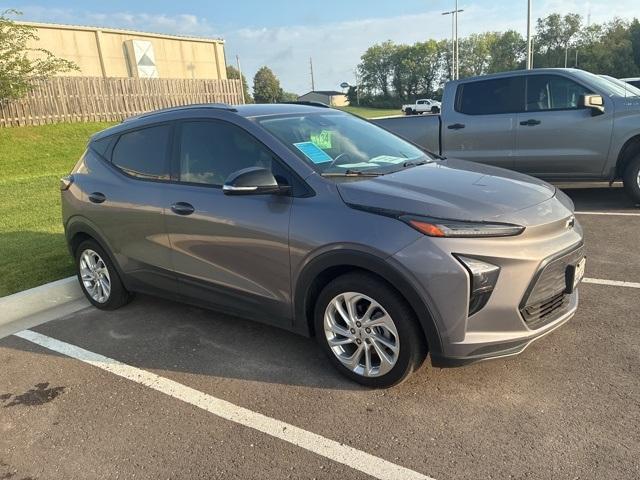used 2023 Chevrolet Bolt EUV car, priced at $16,500