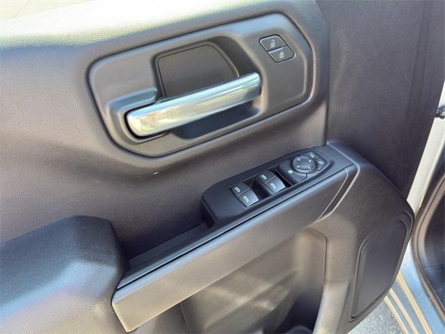 new 2025 Chevrolet Silverado 1500 car, priced at $38,945
