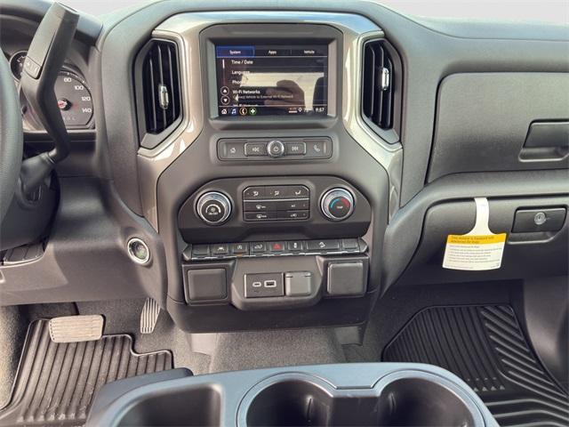 new 2025 Chevrolet Silverado 1500 car, priced at $48,540