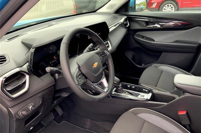 new 2025 Chevrolet TrailBlazer car, priced at $25,870