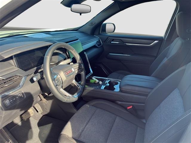 used 2025 GMC Acadia car, priced at $33,900