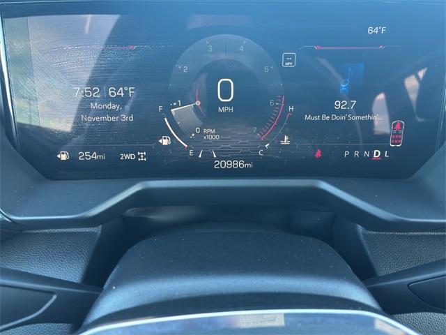 used 2025 GMC Acadia car, priced at $33,900