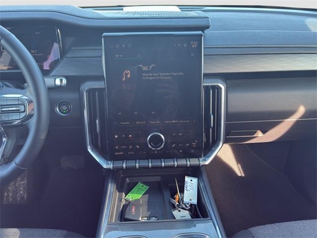 used 2025 GMC Acadia car, priced at $33,900