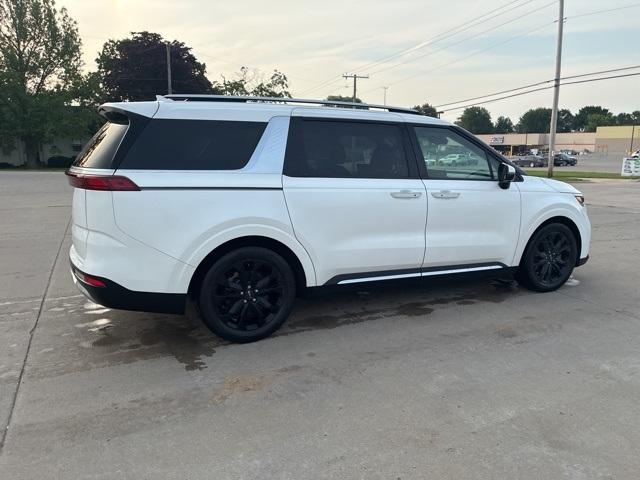 used 2022 Kia Carnival car, priced at $29,800