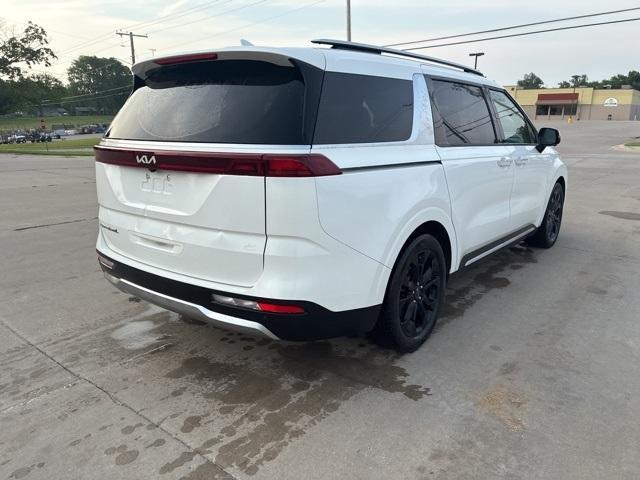 used 2022 Kia Carnival car, priced at $29,800
